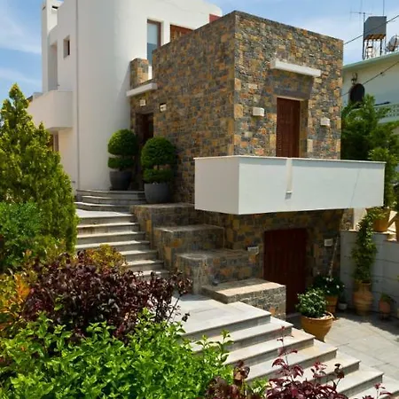 Niriedes Dionyssos Village * Malia (Crete)
